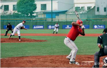 3月,wbc世界棒球經典賽在日本東京巨蛋棒球場舉行.