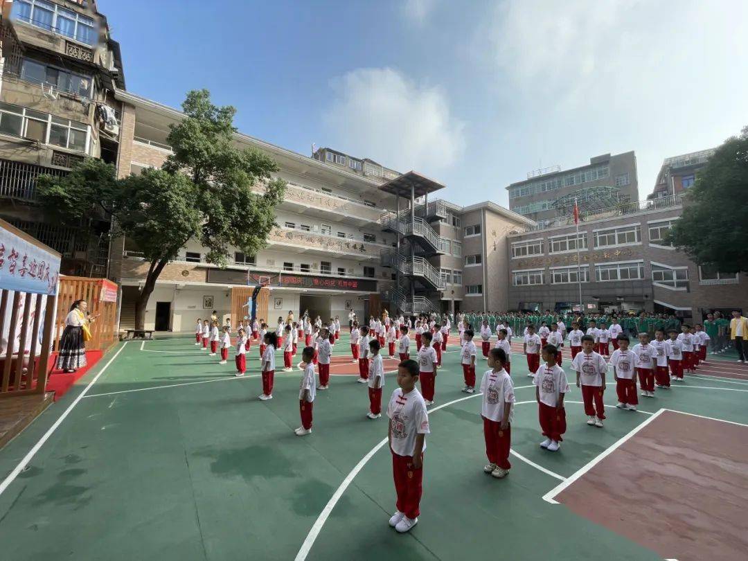 邮政路小学图片