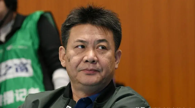 网友爆蔡斌辞职!身体原因?被人架空?