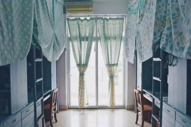 教育部:鼓励大学宿舍本科4人间,硕士2人间!_建设_满意度_调查