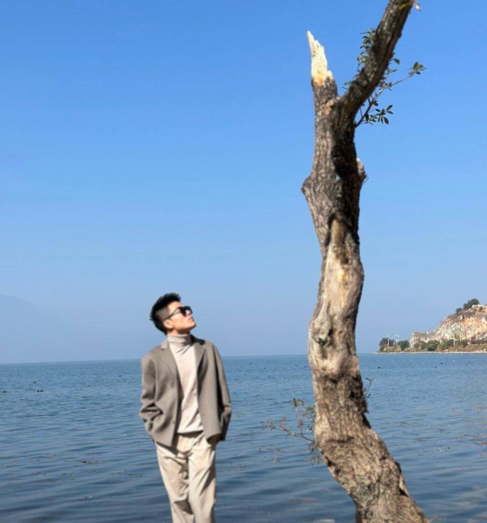 3天2亿,董宇辉赢了,他翻车了_周鸿祎_直播_视频