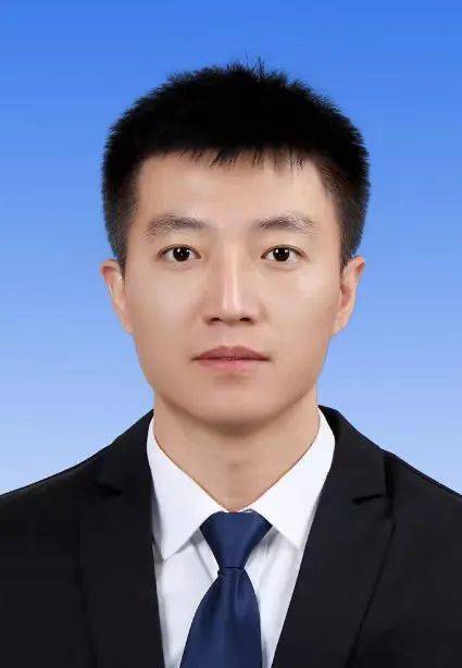 据官宣,李剑书:现任(本月获任)大宁县委常委,副县长,1988年8月生,研究