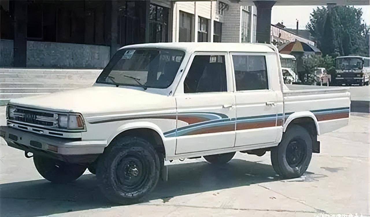 中国皮卡40年发展史,首款皮卡竟来自1984年,正经根正苗红