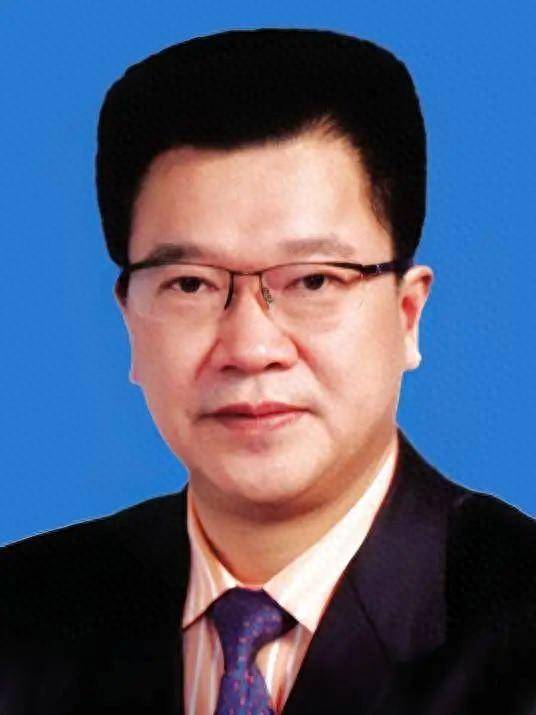 担任市委书记后开始敛财,副部级的他被公诉_重庆市总工会_江津_郑洪