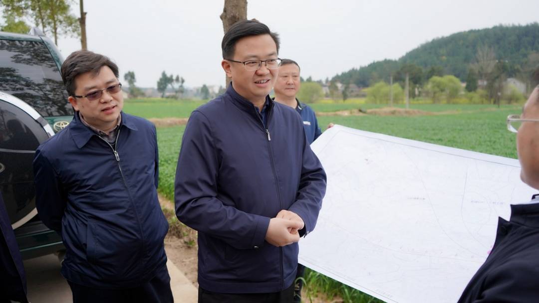 四川省人大代表,梓潼县县长黄建:传承两弹精神 走好高质量发展之路