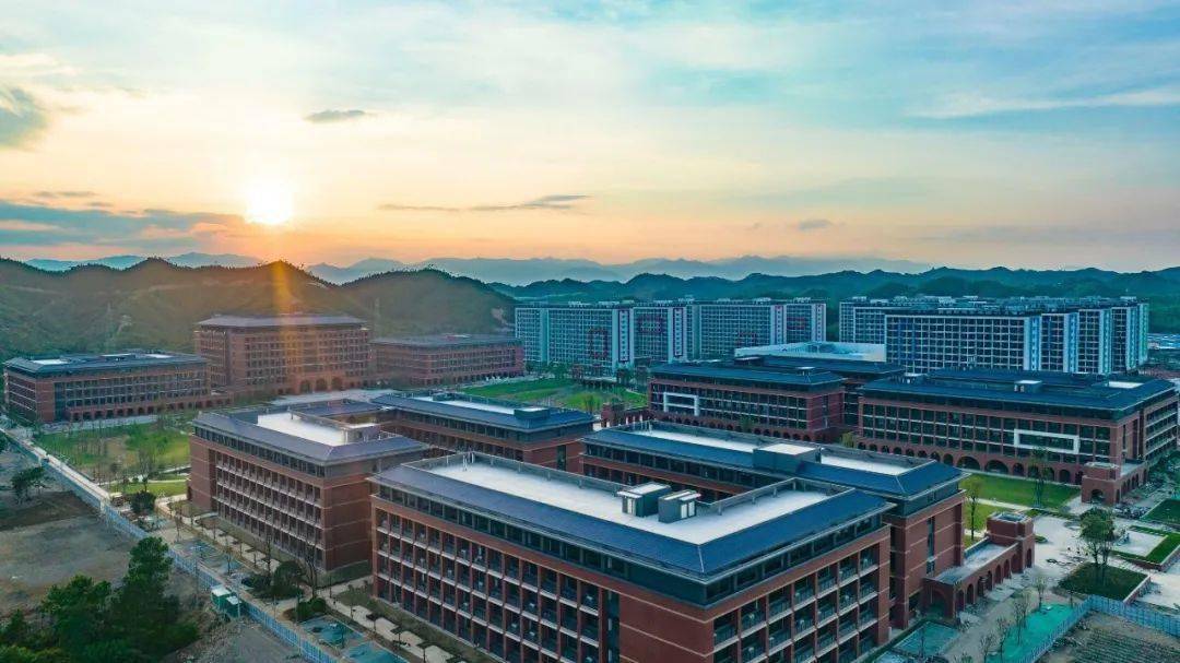 桂林这所学校学区或将有调整,请互相转告!_临桂_小学_塘尾村