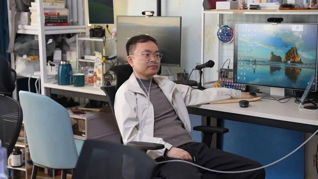 蔡磊:一部关于如何"活着"的教科书_患者_人生_病友