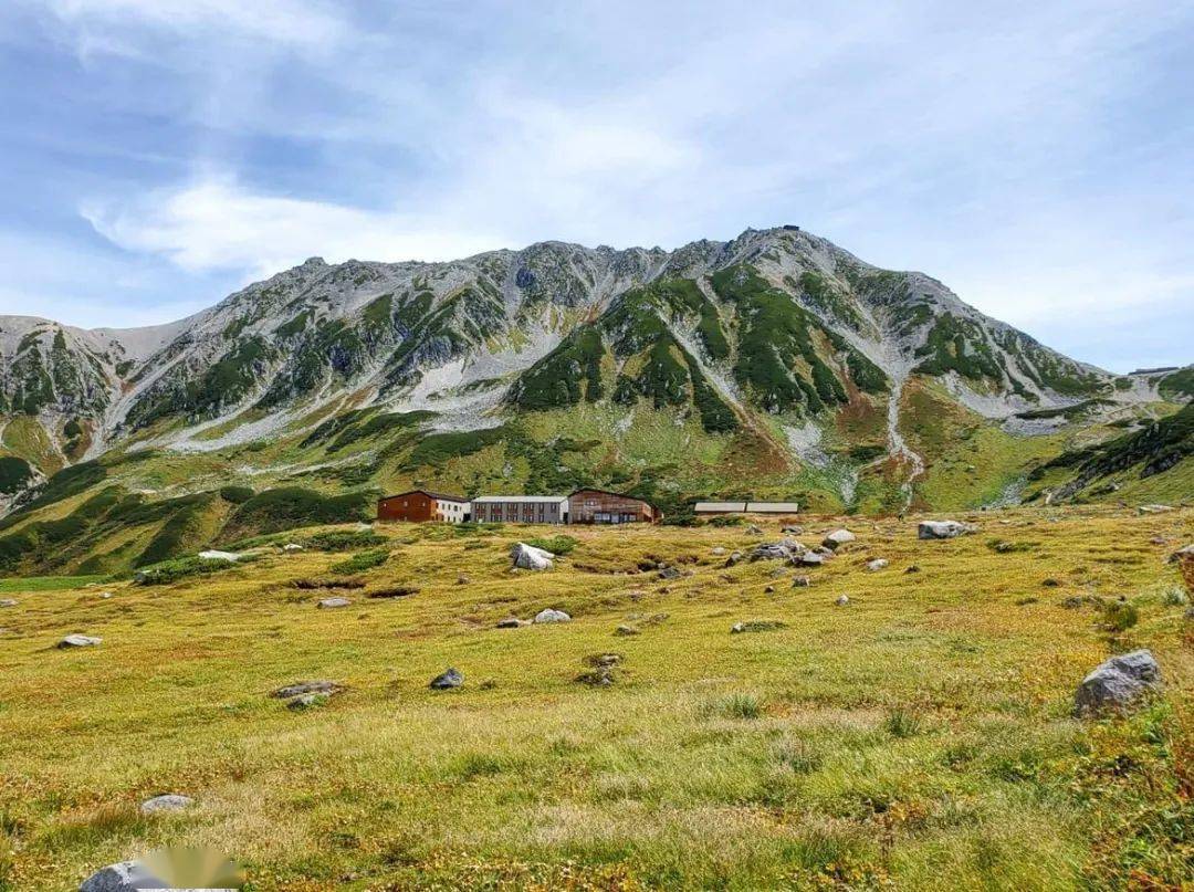 春天来临时,去雪之大谷散步看雪_立山_积雪_路线