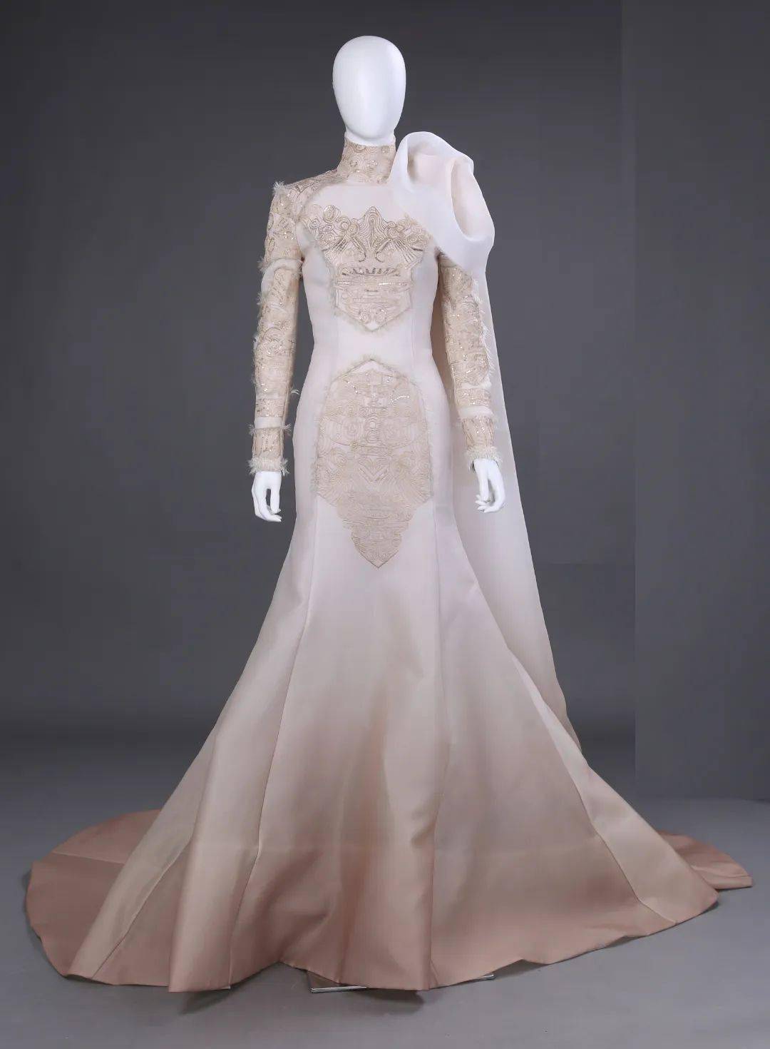 长寿绣,仿汉代印花敷彩纱,仿汉代雁衔绶带纹锦,仿辽代花鸟纹锦,仿唐代