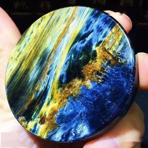 的宝石,包罗万象奇异魔彩,为啥在我国却反响平平_彼得_石头_木变石