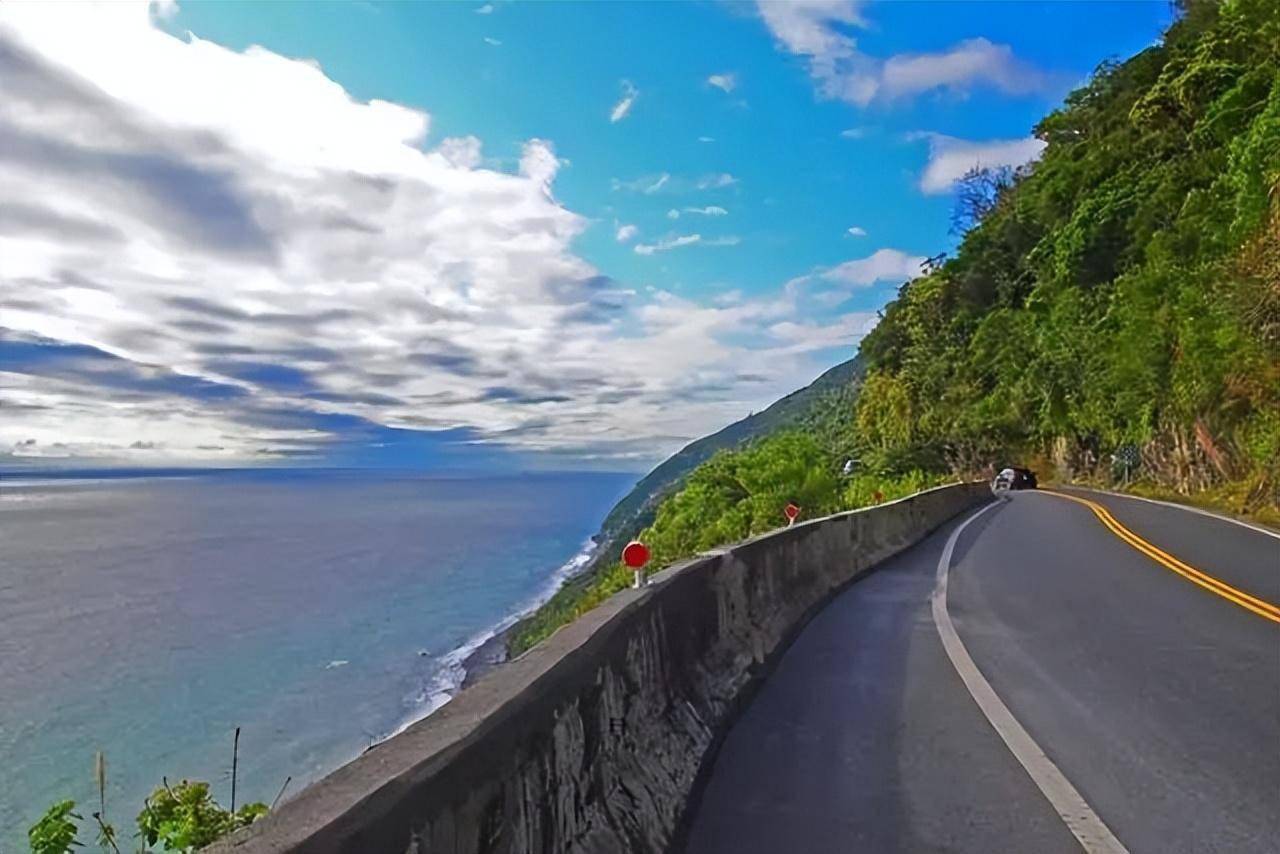 国内绝美的9条自驾公路,沿途风景名胜让你目不暇接,一路都是惊喜!
