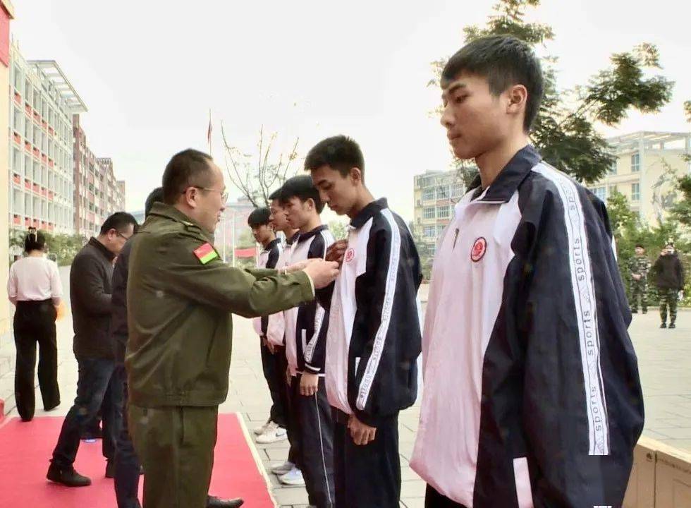 景谷一中 传奇人物图片