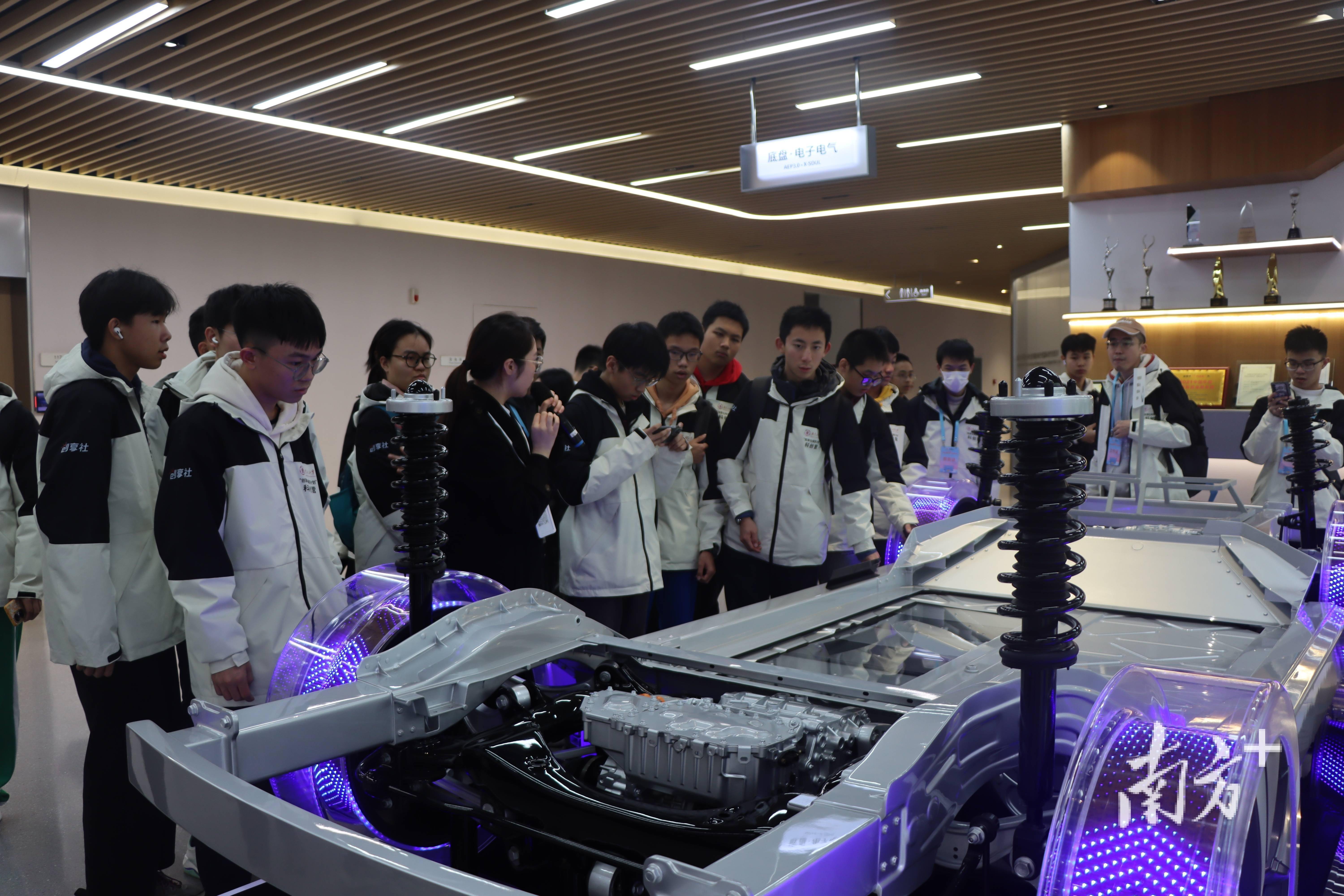 52名高中生走进广工,参加这个科创冬令营_创新_实践_科技