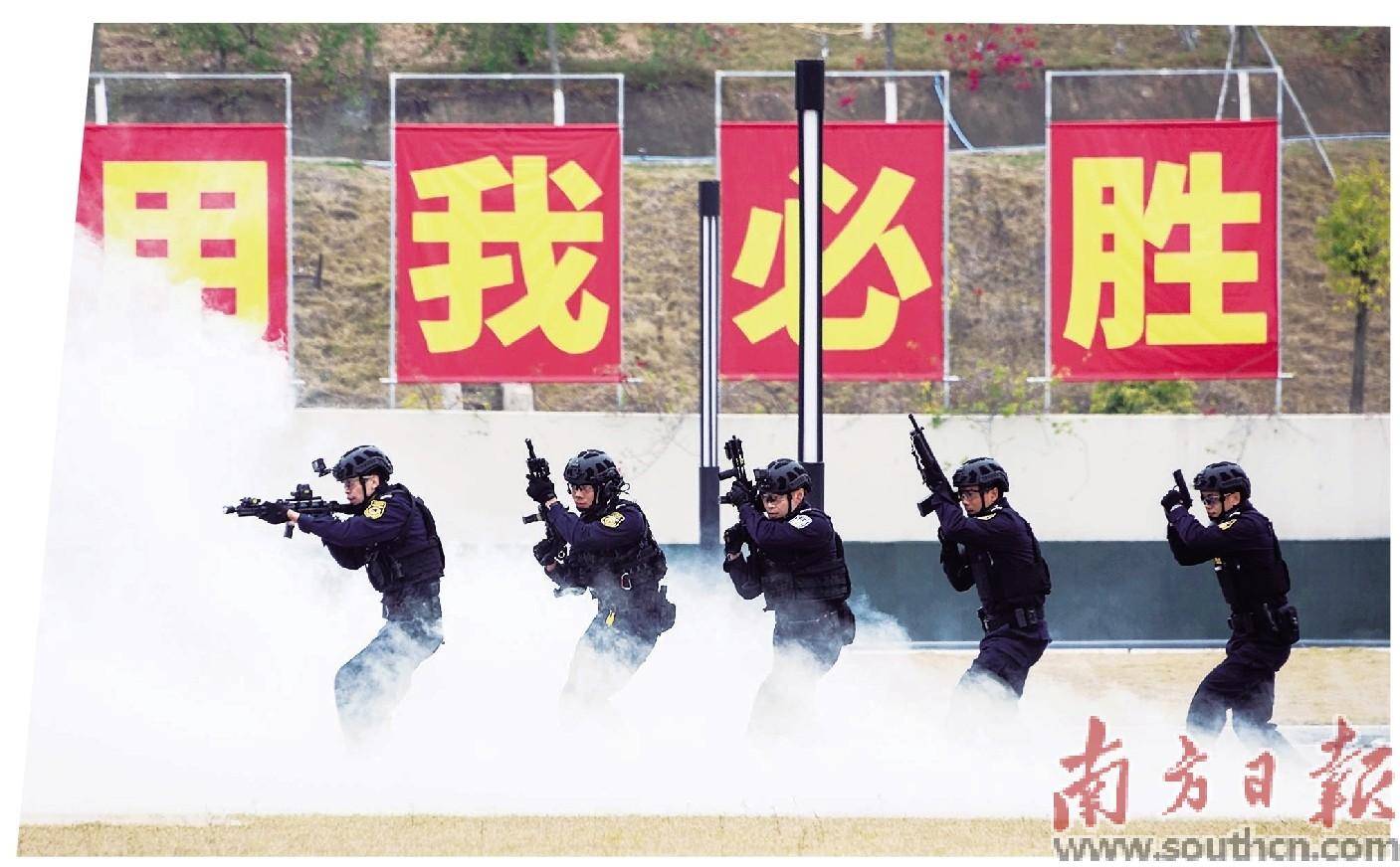 紧贴实战砺精兵 提升能力护平安_综合_参训_特警