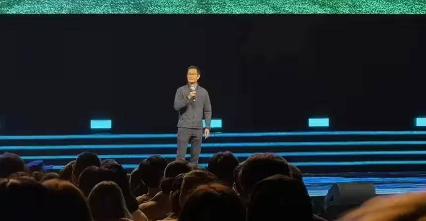 马化腾在年会上喷腾讯游戏:友商吃这么好,你们良心不痛?