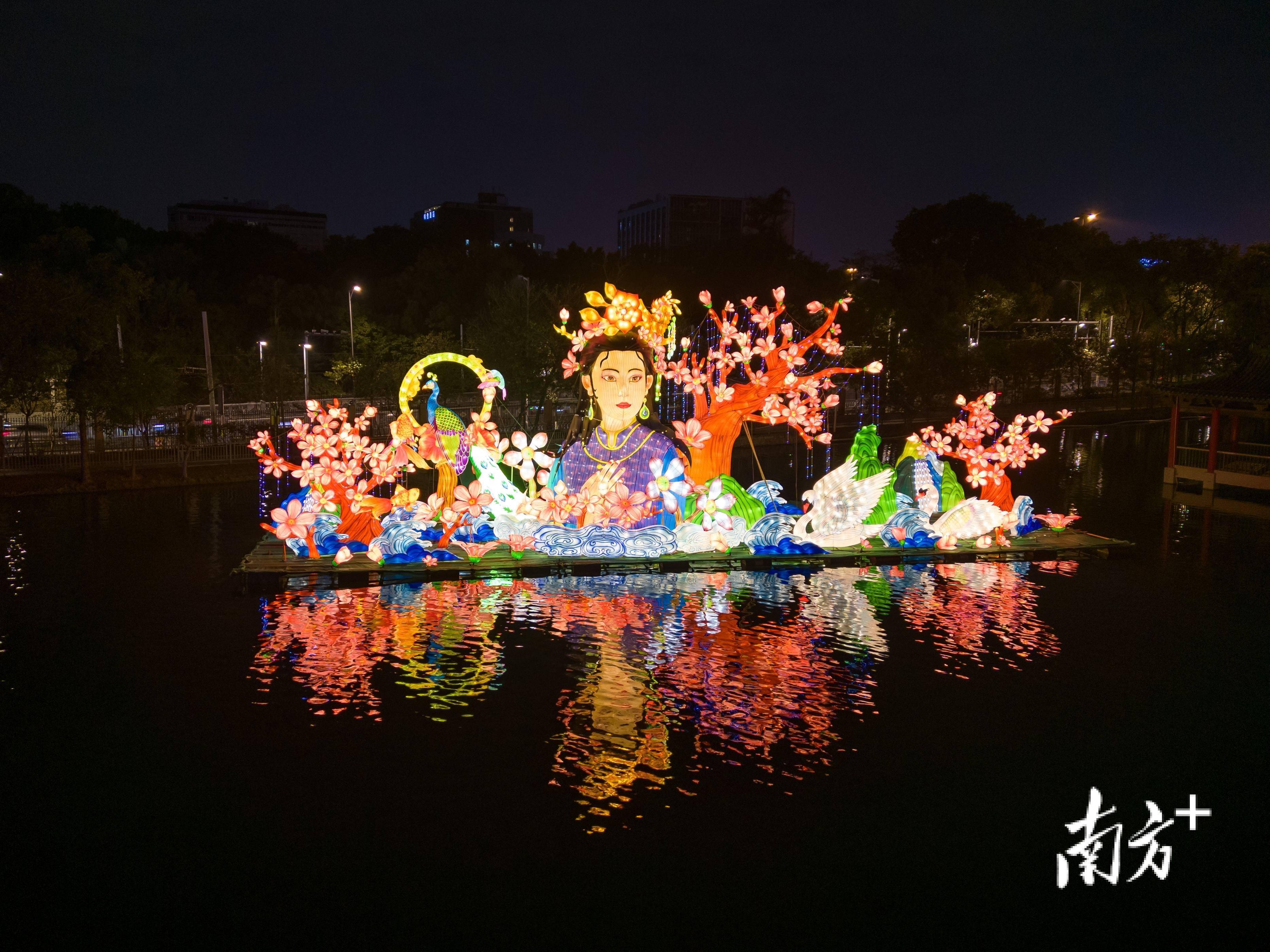 作为广州最大的新春花灯展,越秀公园新春灯会从2012年举办至今,刚好10