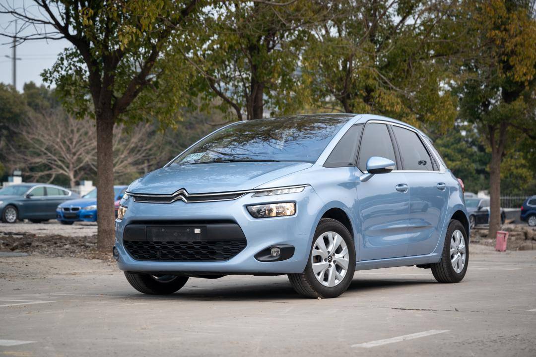 比视野还辽阔的是设计师的灵感,清新脱俗的mpv——二手 c4毕加索 5座