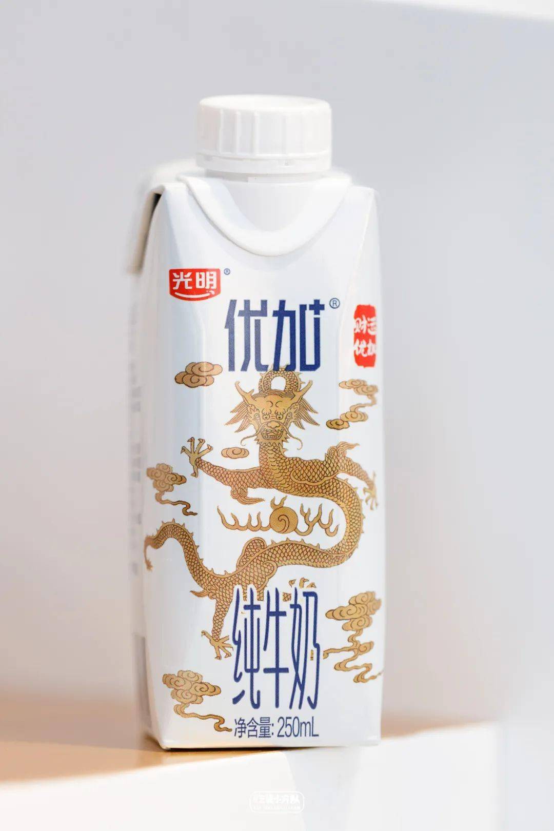 光明牛奶品种图片大全图片