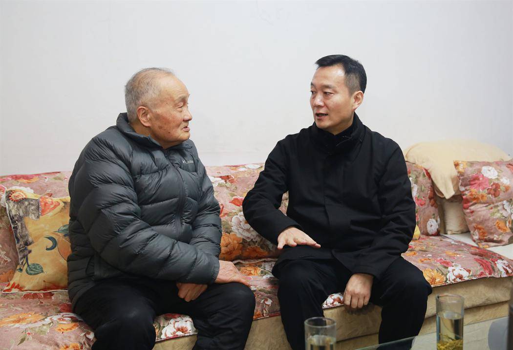 丁纯孔涛张梦生刘亚东昌红梅等走访慰问部分市级老干部_铜陵_发展