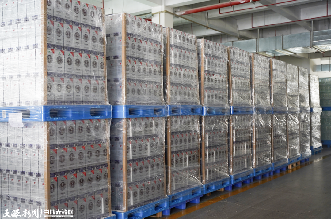 遵义新蒲新区:加班加点忙生产 开足马力赶订单_印刷_贵州_环保