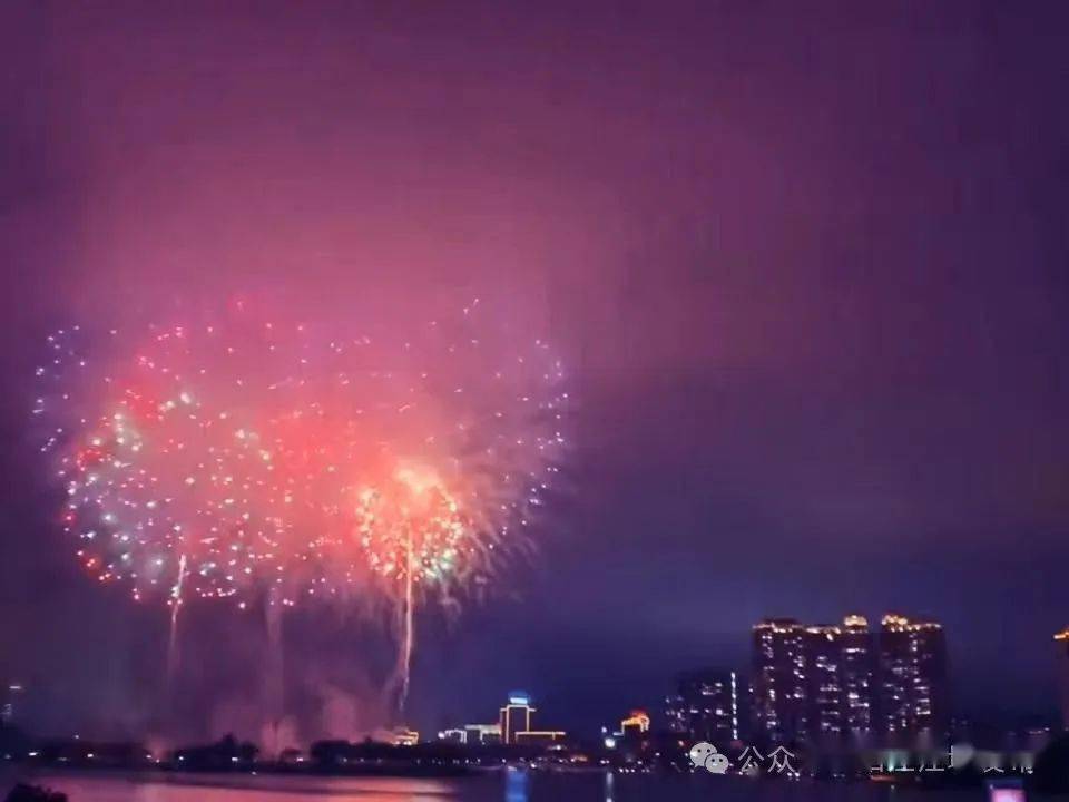 阳江烟花炸头图片