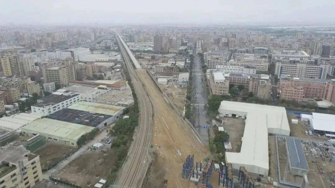 项目的建设对完善汕头区域铁路网格局,推进汕潮揭都市圈基础设施互联