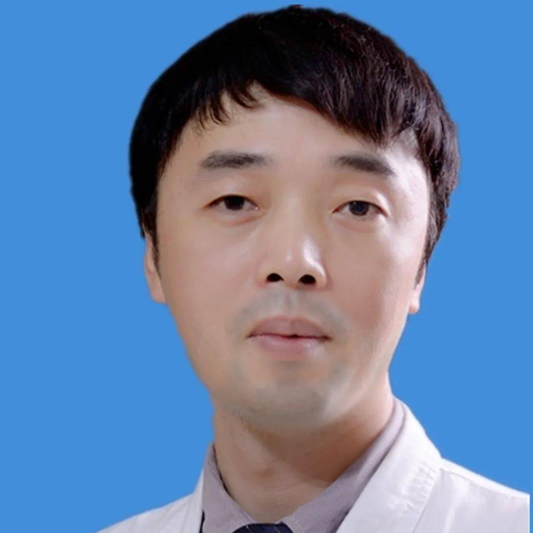 专家简介工作室落户后,沈敏鹤教授带领团队与医院开展密切合作,定期