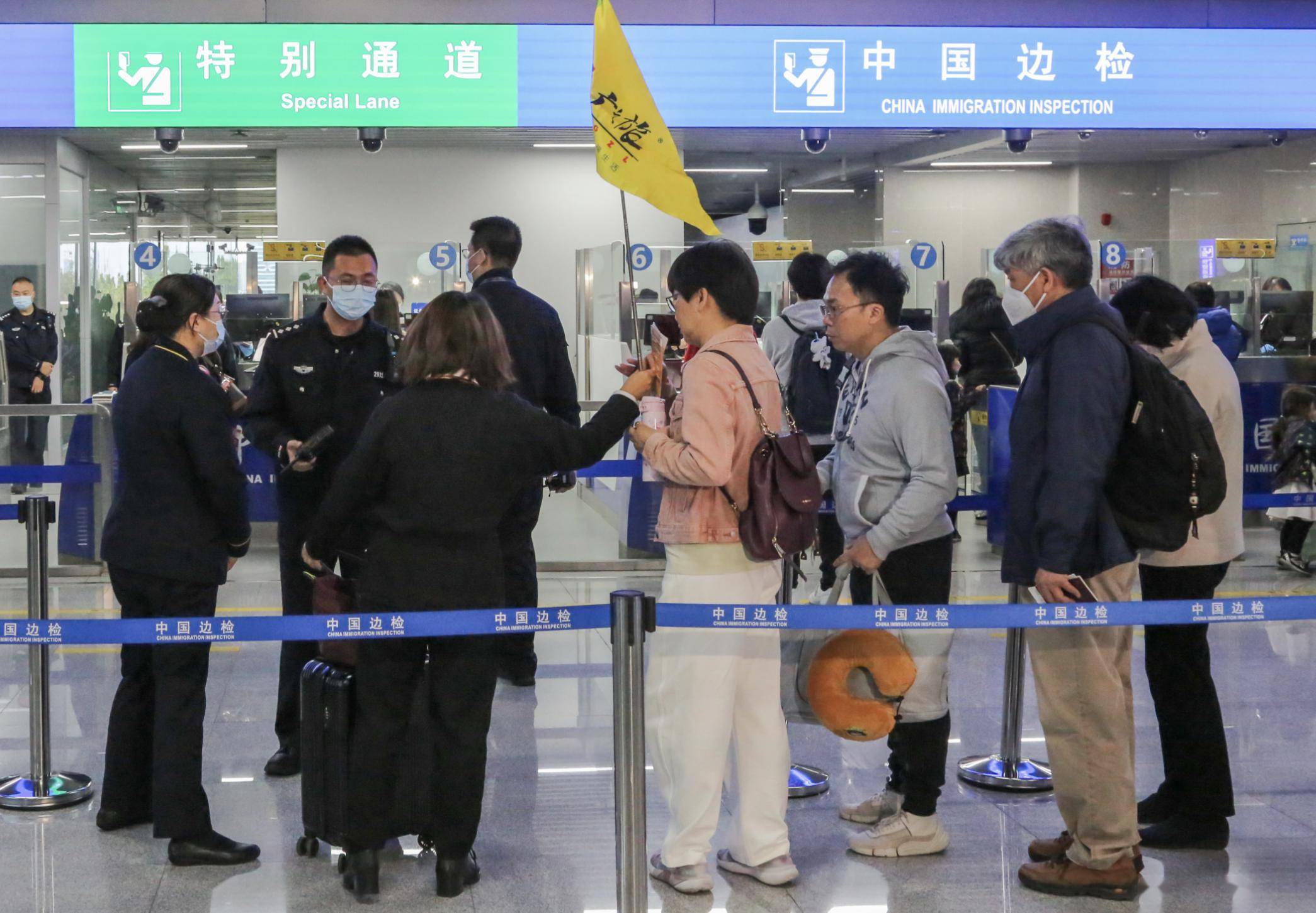 首批"海天联运"春节旅游团今晨启程,老广出境游更便捷_出入境_旅客