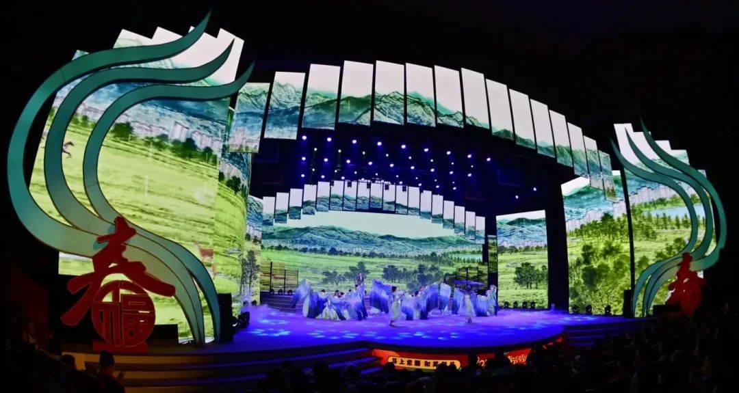 今年的包头春晚是懂观众的!_歌曲_城市_青春