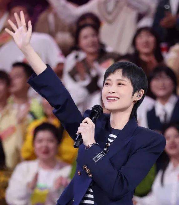 跟着李宇春来成都青羊"春"游_美食_草堂_街道