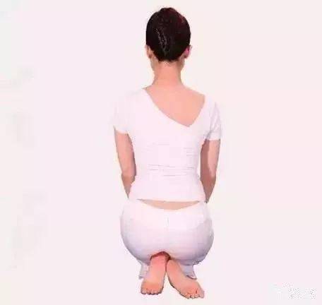金刚坐,越"坐"越苗条,来"坐"一会儿吧_坐姿_瑜伽_右小腿