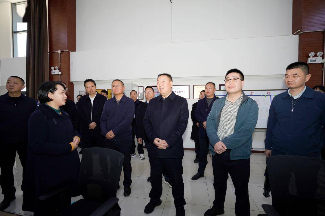 畅通其行 护航春运 陈祖军一行调研集团高速公路春运保障情况_工作