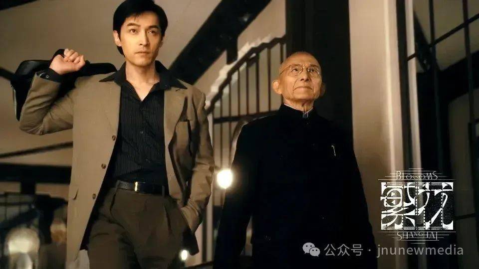 王家卫由小说原著魔改的《繁花》有何魔力?