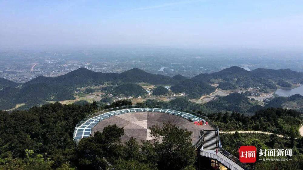 四川广安30个景区承诺:本市居民来耍门票免费或五折