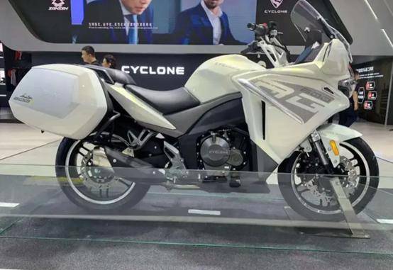 adv车型热度减退,大排量成主流—— 2023年度国内在售摩托车盘点之