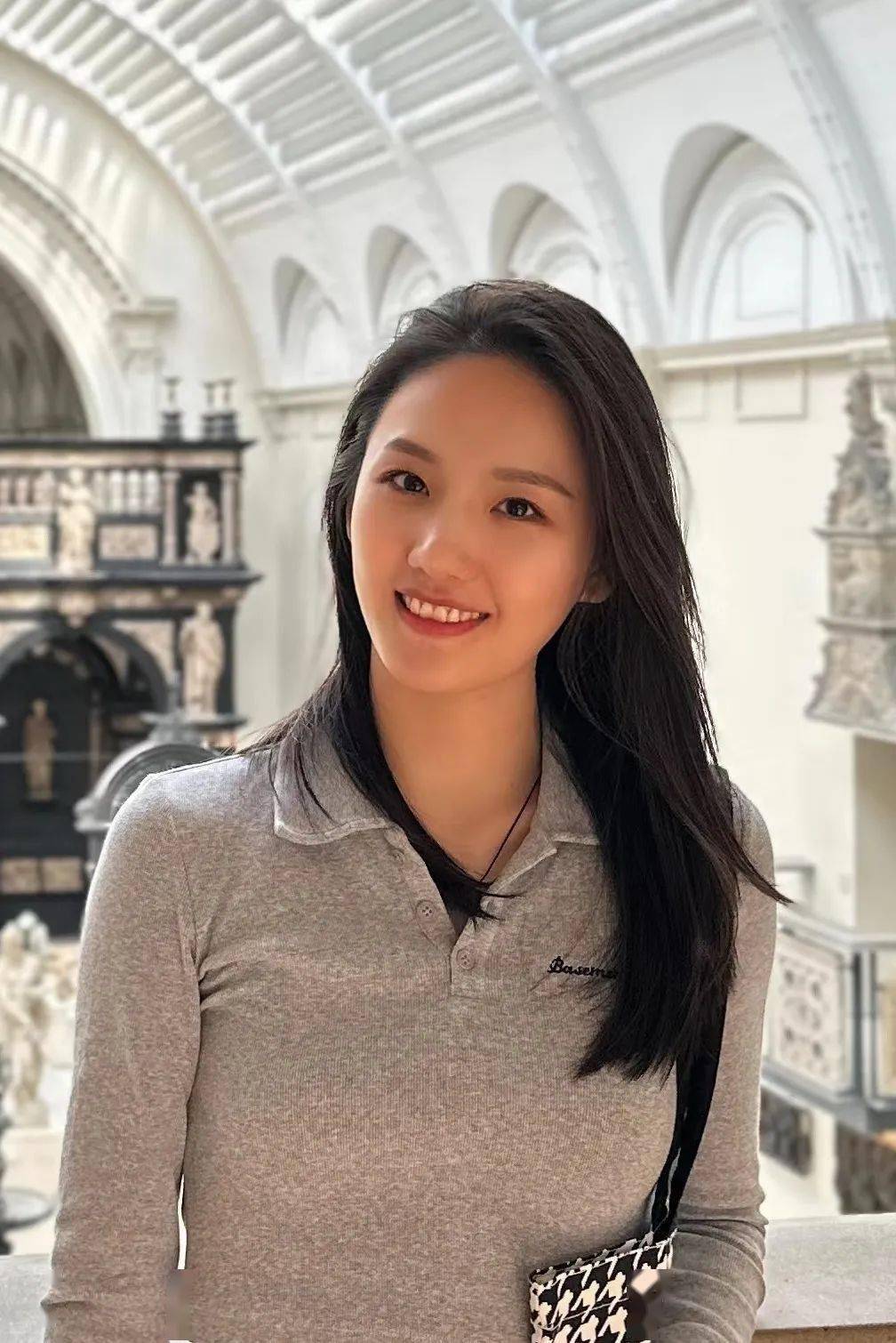 华宵一化身锦鲤领舞2024央视春晚舞台_舞蹈_代表作品_中国