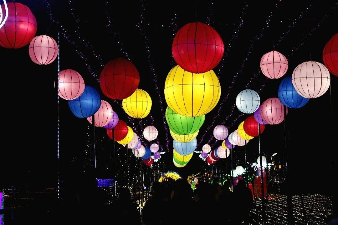 【七日集】点亮千年文化,共赏曹村花灯_灯会_寓意_视觉