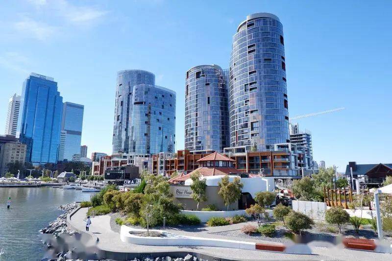 在珀斯,想要脱单太难了!女子担心自己会"孤独终老",究