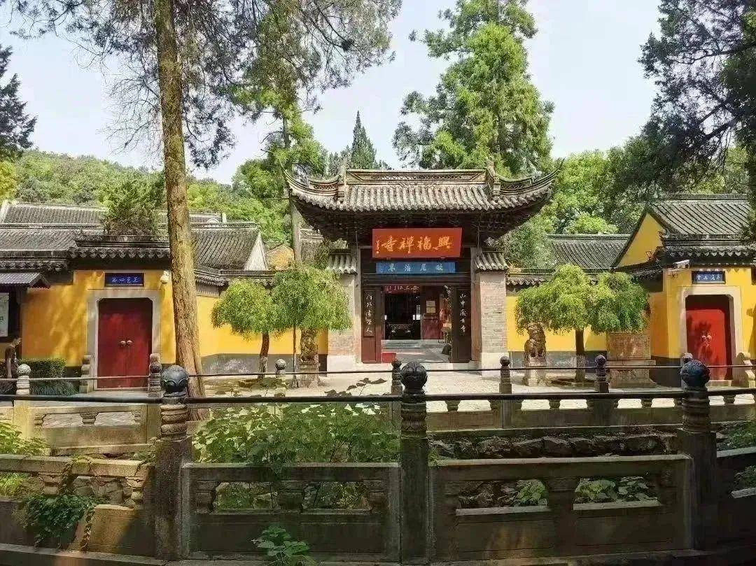 出发去常熟_禅寺