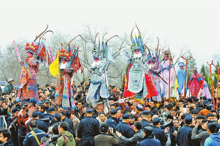 特刊·錦繡中國年 新春走基層丨燈火可親 