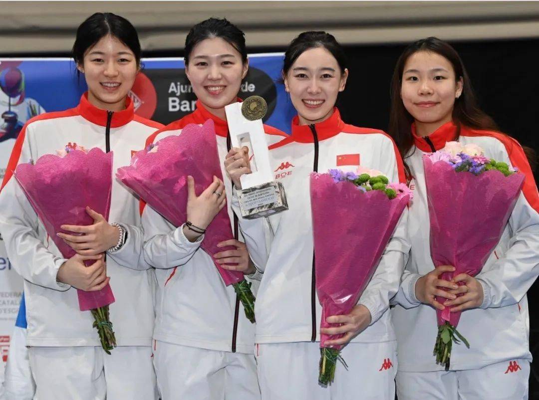 赛讯| 清华学子许诺在巴塞罗那女子重剑击剑世界杯上