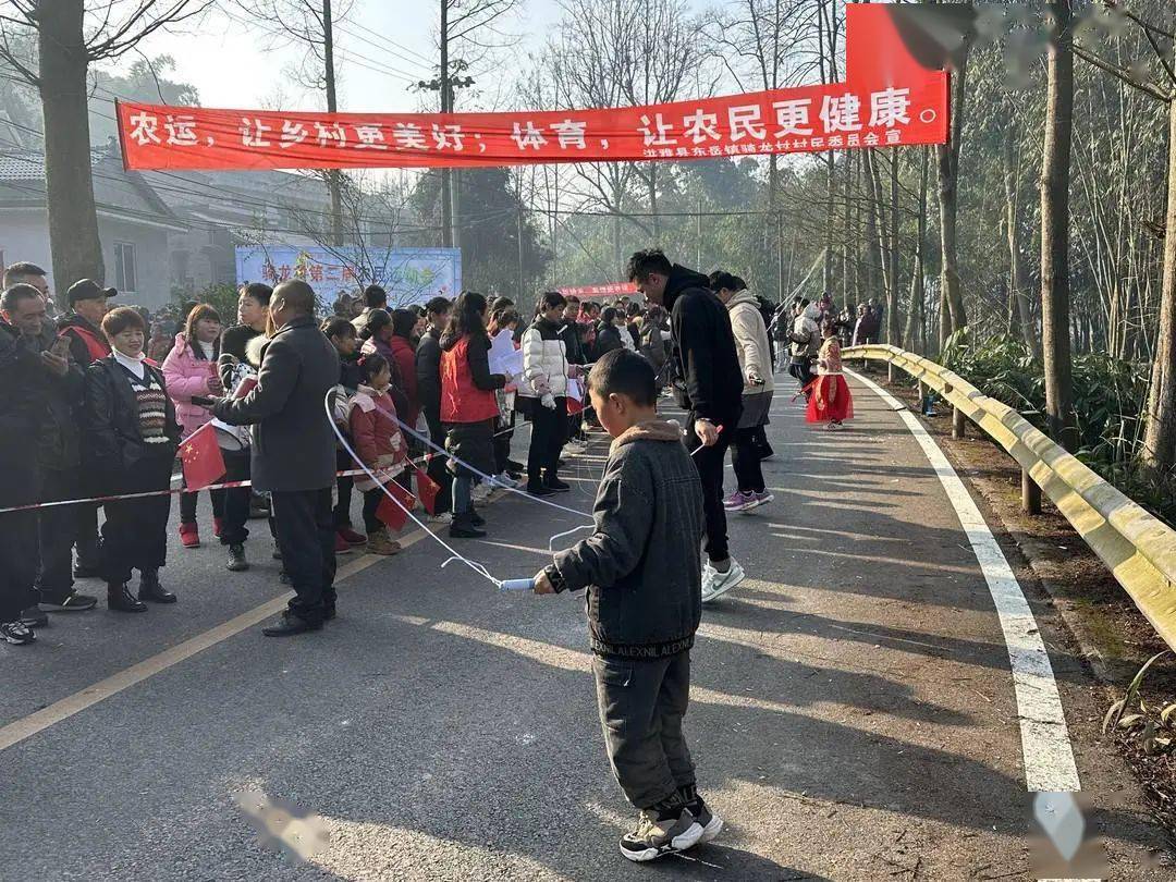 我們的節日·春節|舉辦鄉村運動會 激發發展新活力