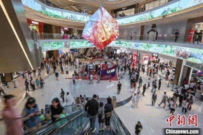 春节海南离岛免税商品旺销：4天揽金逾12亿元_销售_三亚_消费