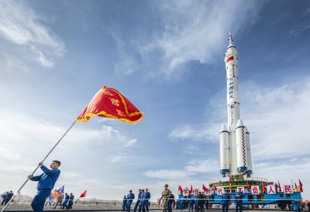 天宫空间站多次被撞,神舟十七号4月前后返航,神十八有重大升级