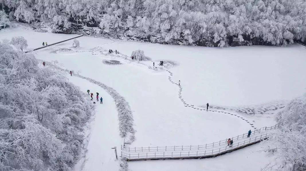 汉中滑雪场图片