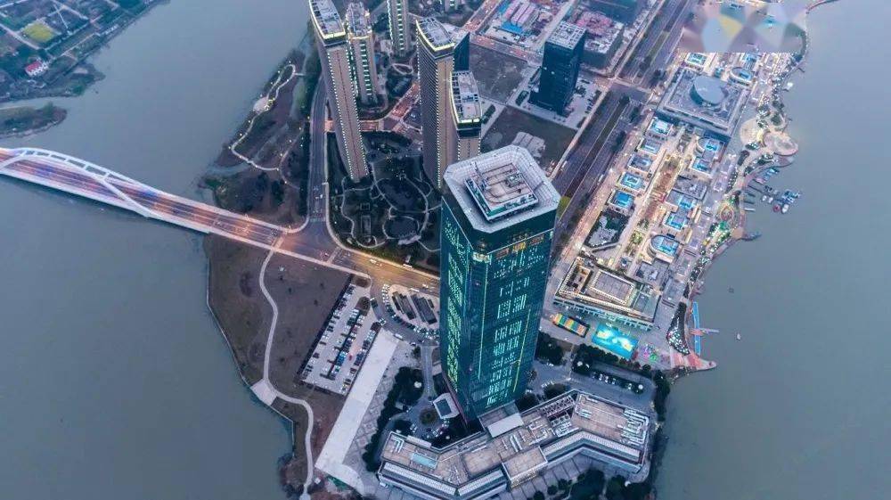 人少景美的"紫砂之都"——宜兴,竹海摇曳,茶园飘香,名