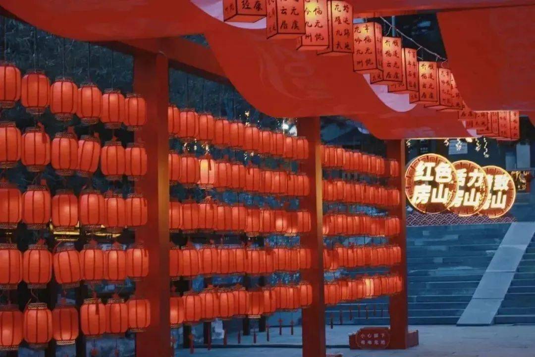 周口店遗址,云居寺,石花洞3家aaaa级景区,向社会各界免门票开放