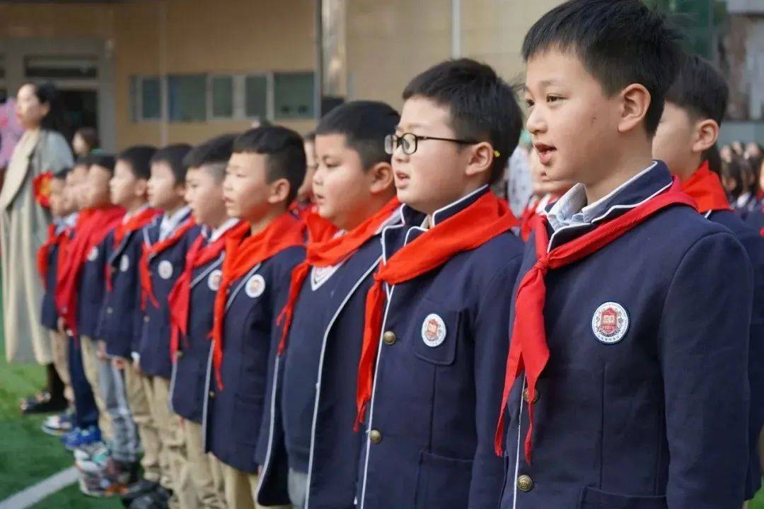 【百年"中华"·德育】阅见好书 读行世界——渝中区中华路小学竹园