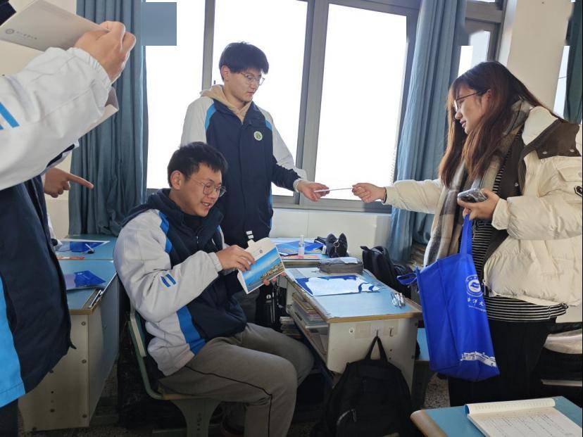 感恩母校行 (93)| 走进安吉县高级中学_办学_浙江_生活