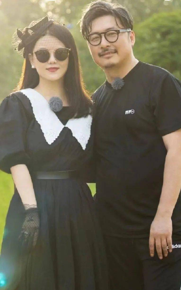 王岳伦李湘复婚?秦霄贤去海天盛筵?王一博得脏病?金晨背刺白敬亭?